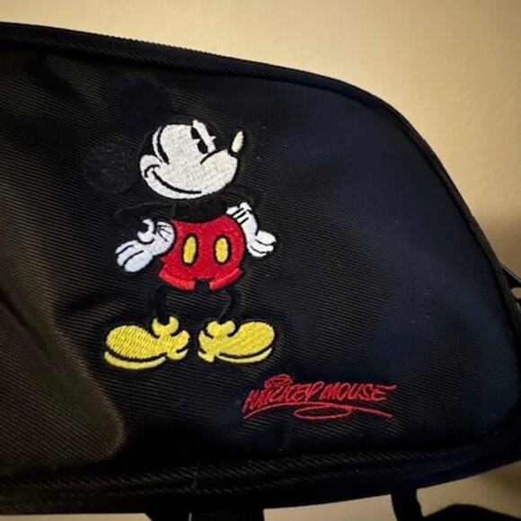 Disney Vintage 90's Embroidered Mickey Mouse Crossbody - Picture 3 of 7